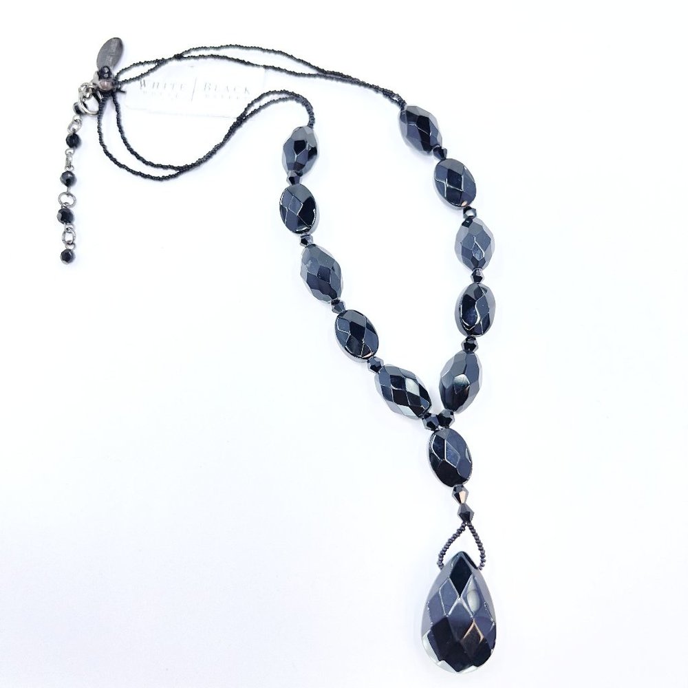NWT - WHBM - Black Glass Beaded Y Style Teardrop Pendant Chocker Necklace - Picture 1 of 8